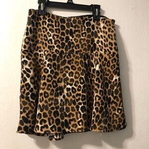 Express  Women’s Animal‎ Print Skirt Size 6 Side Zip Preppy Clueless